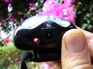 EL8 Headlamp bottom view, Battery Check Pushbutton test